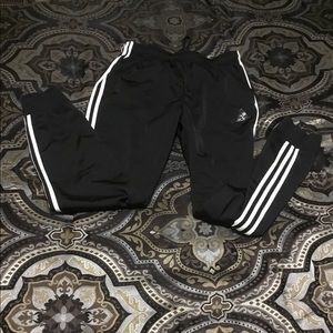 NWOT Adidas joggers